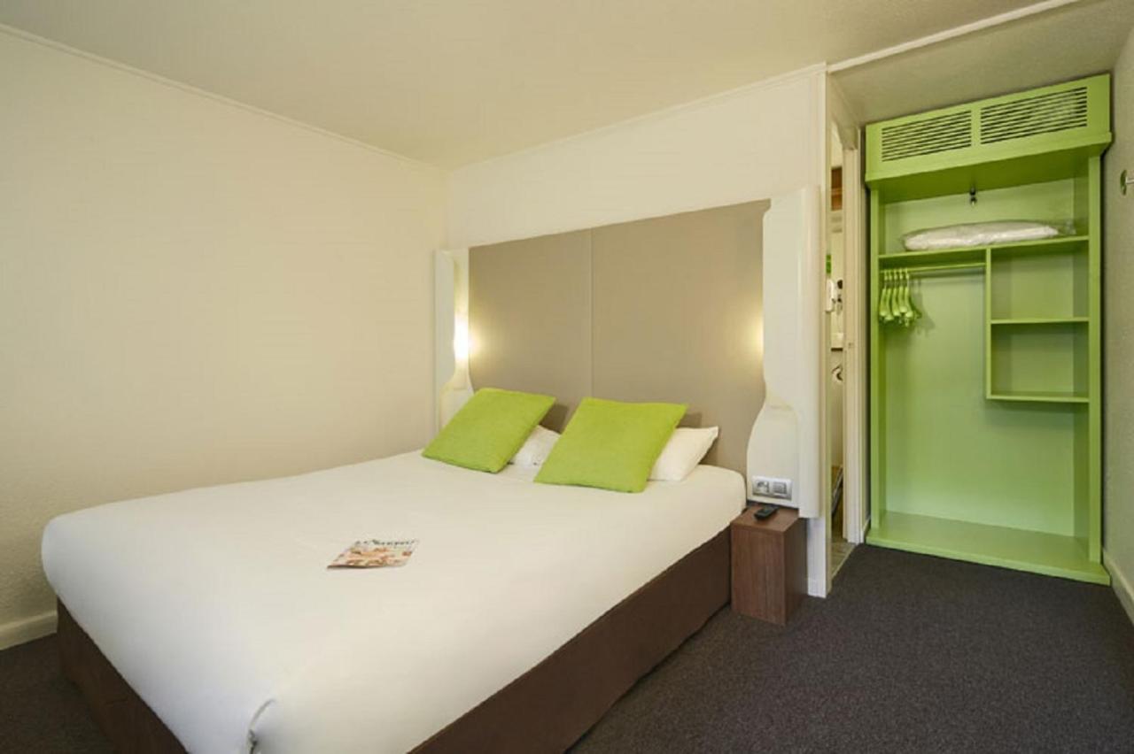 Hotel Campanile Lille - Seclin Exterior foto